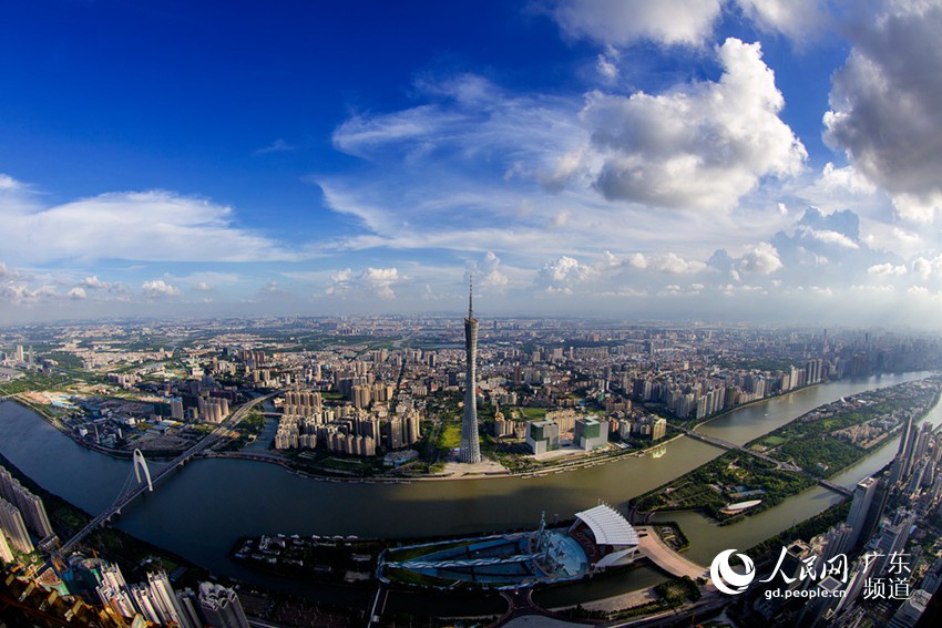 中国第一高塔广州塔建筑总高度600米,其中主塔体高450米,天线桅杆高