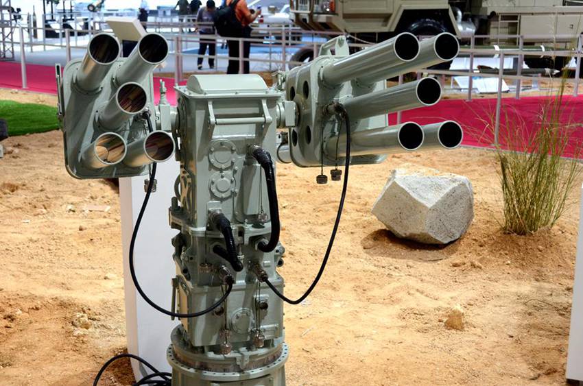 CS AR1型55毫米反蛙人火箭炮。陈霄摄