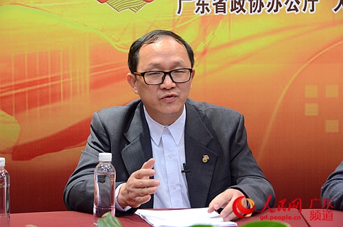 政协委员:建议将信息技术课纳入广东高中学业