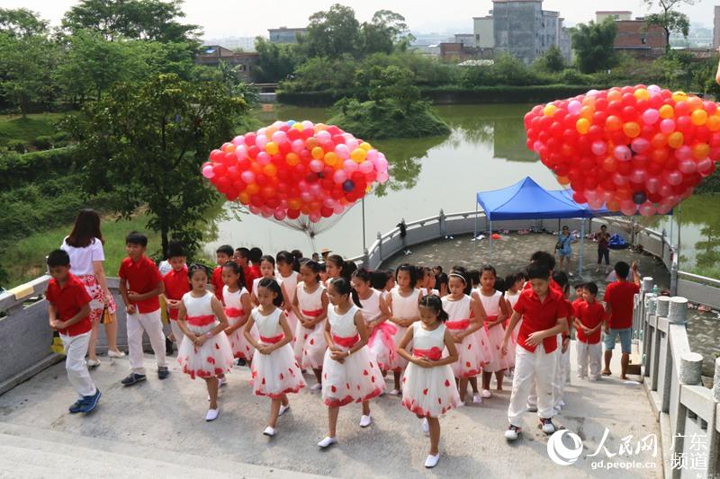 组图:中国(狮岭)盘古王民俗文化节今日开锣