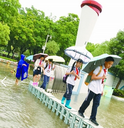强降雨持续影响广东 多地启动防汛Ⅱ级应急响