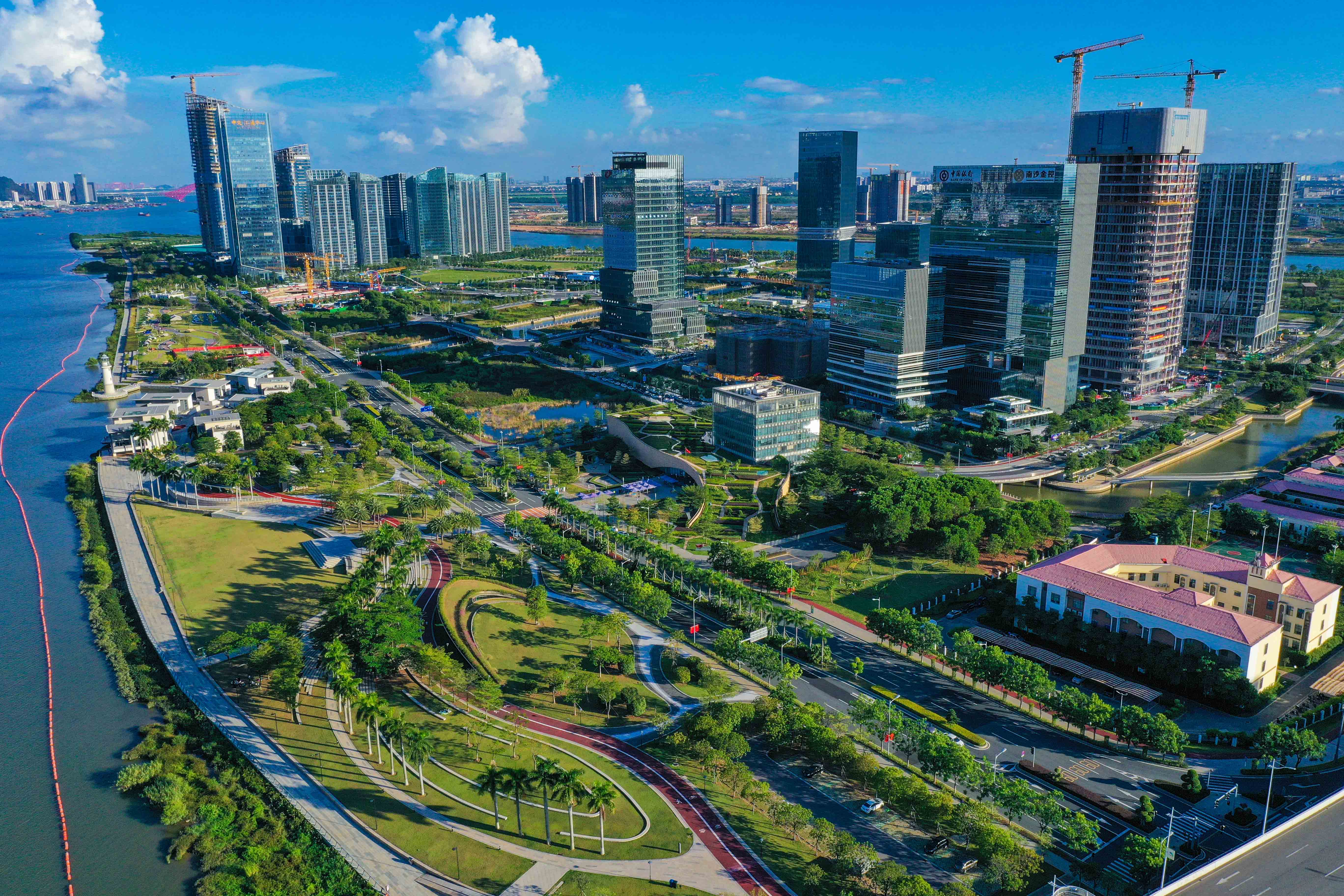 广州南沙：打造全市高质量发展主阵地和新引擎