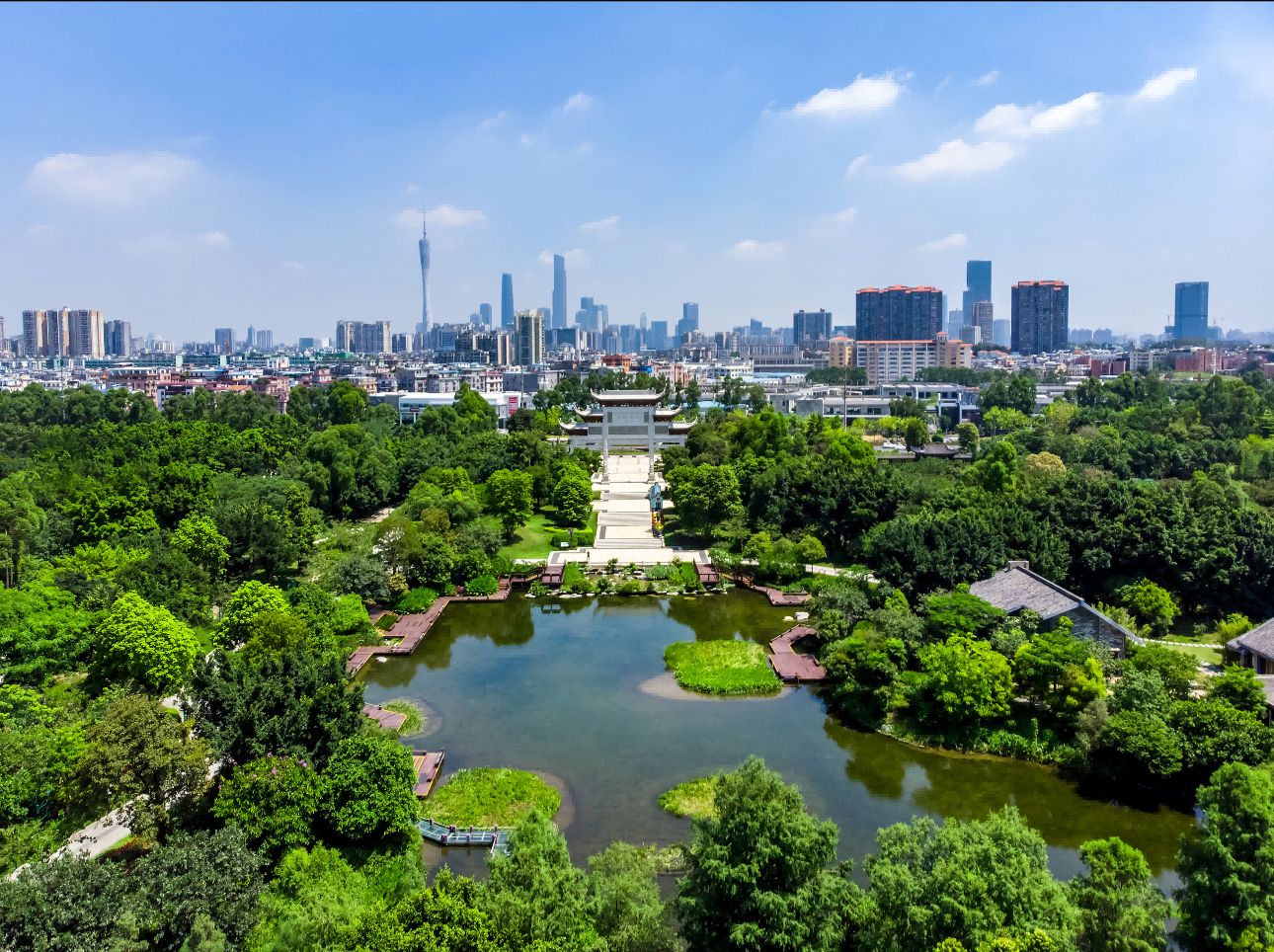 位於城市中央的廣州市海珠濕地公園景區，在超大城市中所發揮的生態價值益發凸顯。謝惠強 攝