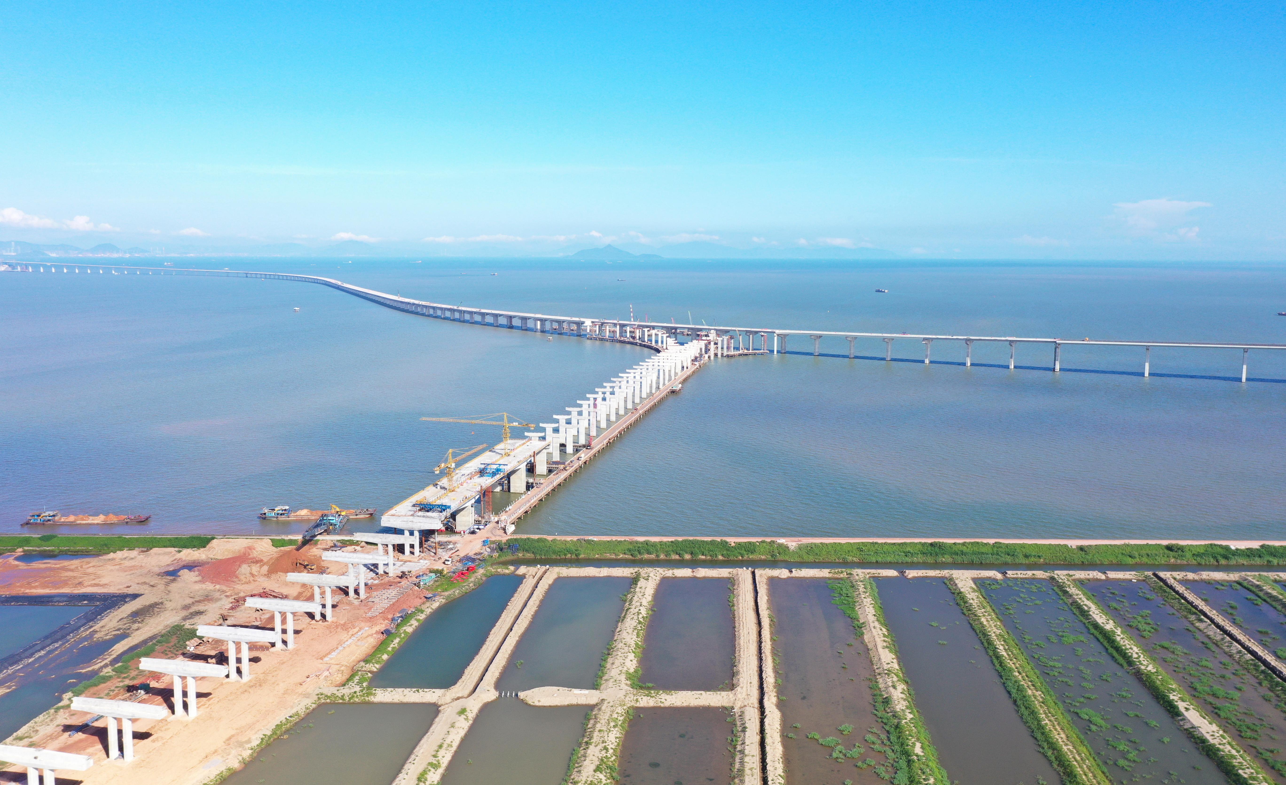 南中高速為全長32.4公裡的特大型橋梁工程。圖片來源：廣州交投集團