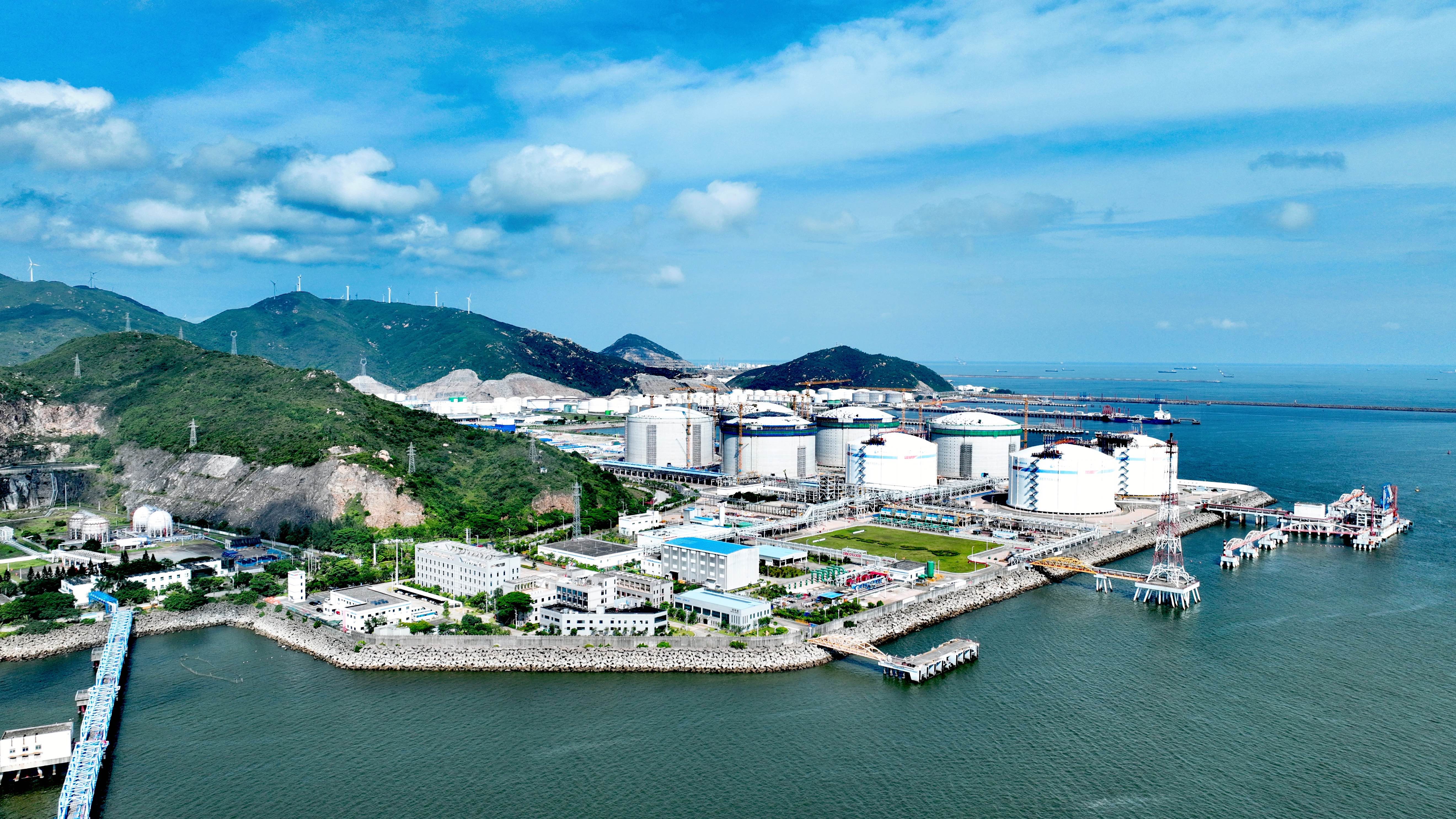 金灣“綠能港”將成為華南地區規模最大的天然氣儲運基地。海洋石油工程股份有限公司供圖