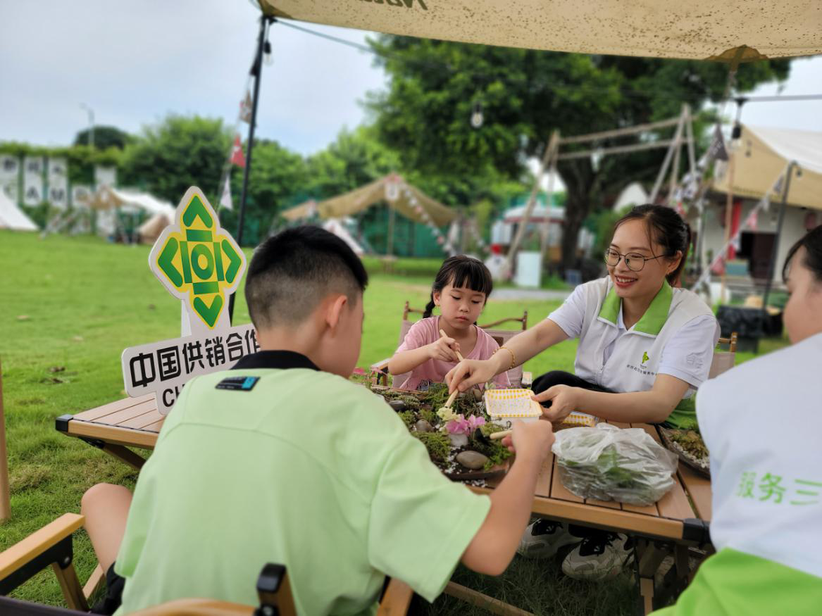 《供销好家风的传承》。冯嘉钰摄