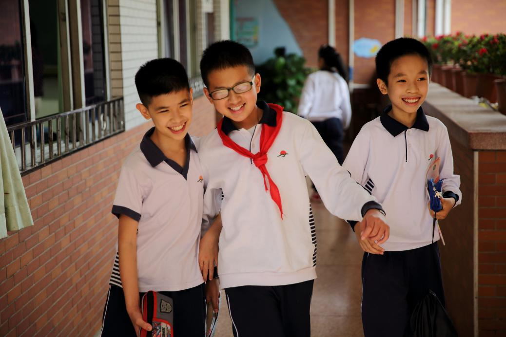 小學時的曾雨鑫。受訪者供圖