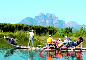 丹霞山景区开辟水上黄金旅游线路