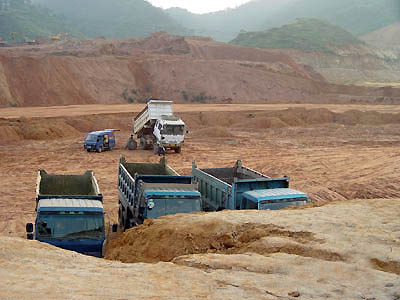 云浮重点项目建设全面推进 经济迈上发展快车