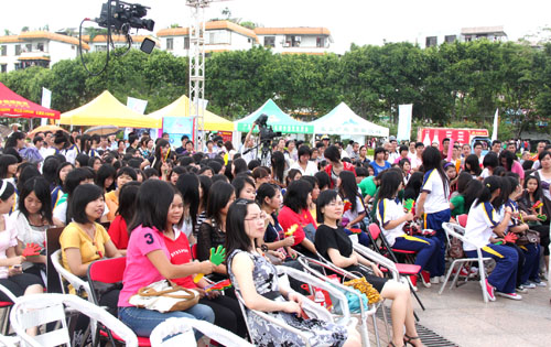 河源客家<em>妹</em>形象大使<em>选拔</em>赛结束海选--广东频